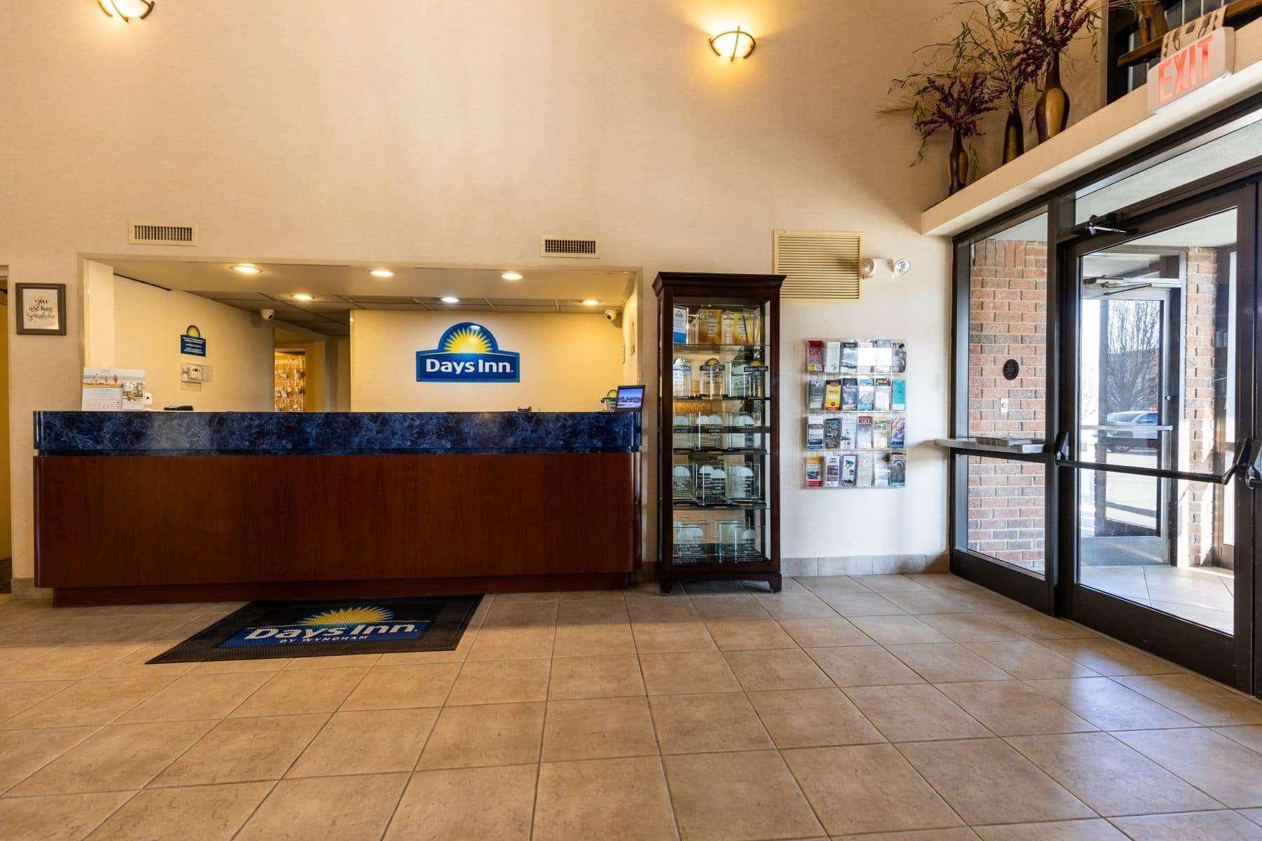 库塔瓦/埃迪维尔温德姆戴斯酒店 Kuttawa 外观 照片